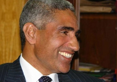 الدكتور عباس منصور، رئيس جامعة جنوب الوادى